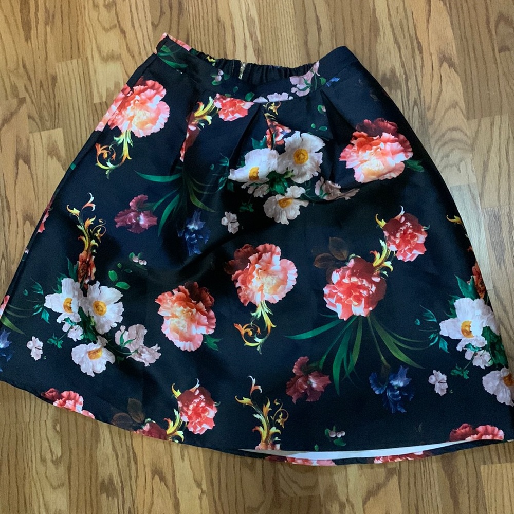 Boutique skirt